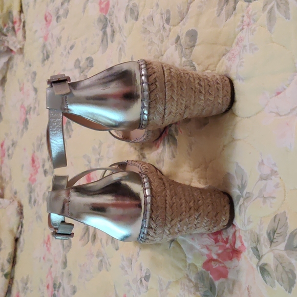 Charles David Silver wedges - Picture 4 of 7